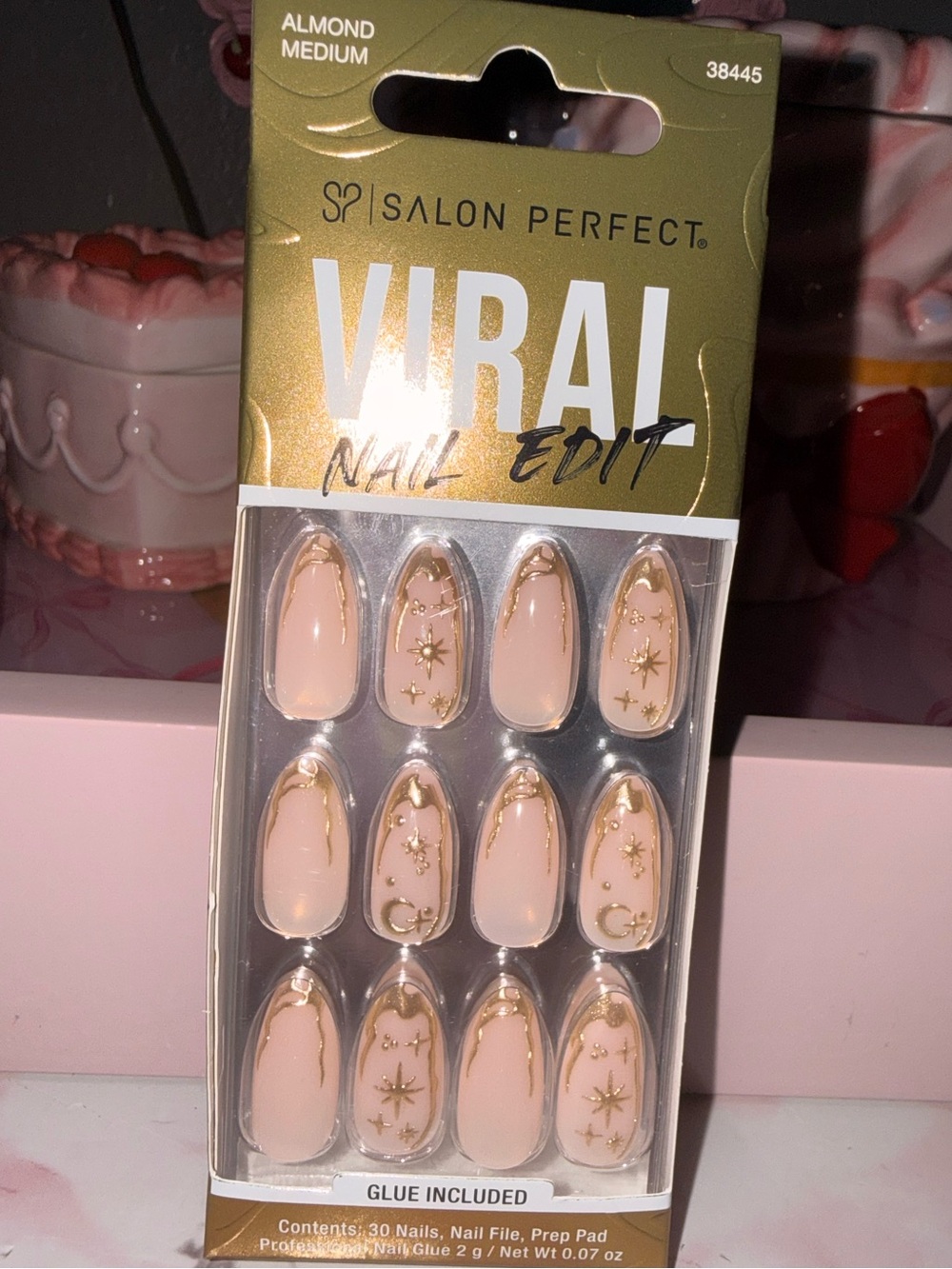 Salon Perfect Viral Nail Edit Press-On Nails - Nude Pink with Gold Accents